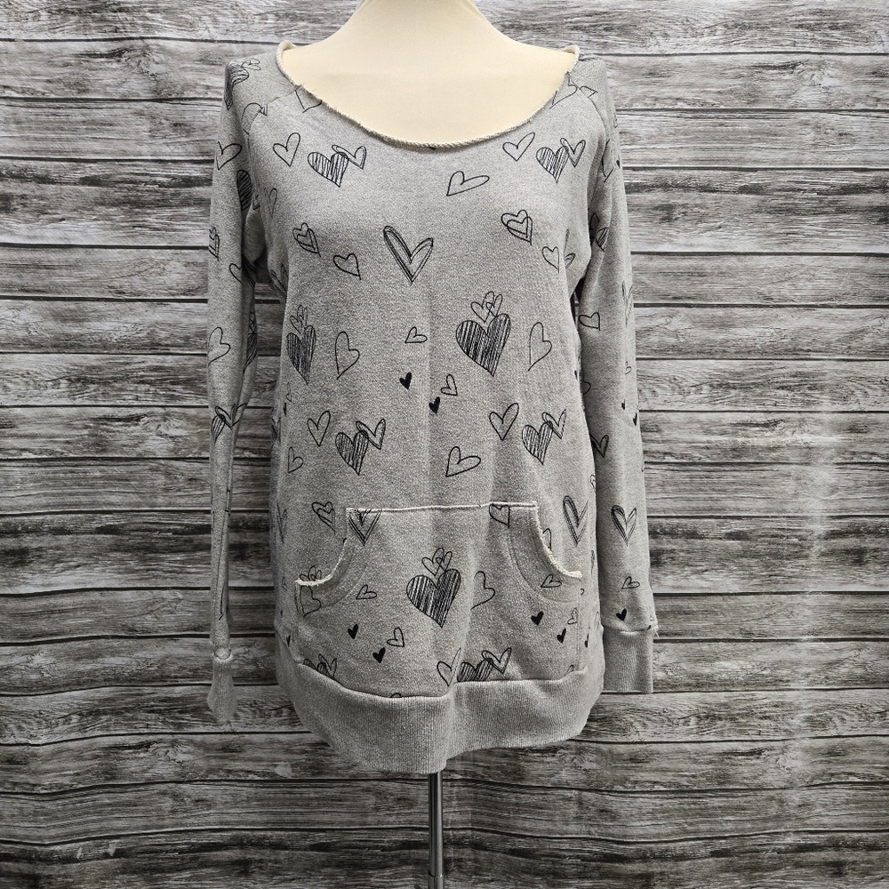 Full Tilt Grey Off-The-Shoulder Heart Print Sweatshirt Lounge Top